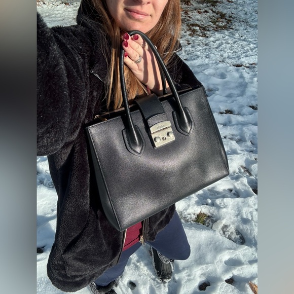 Furla Leather Shoulder Bag - Picture 4 of 16